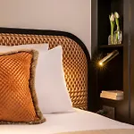 Grand Chicago Hotel 4*